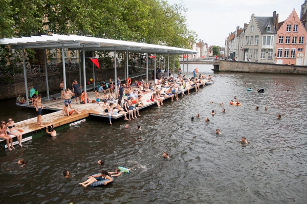 De Triënnale bezorgt Brugge een beter imago.